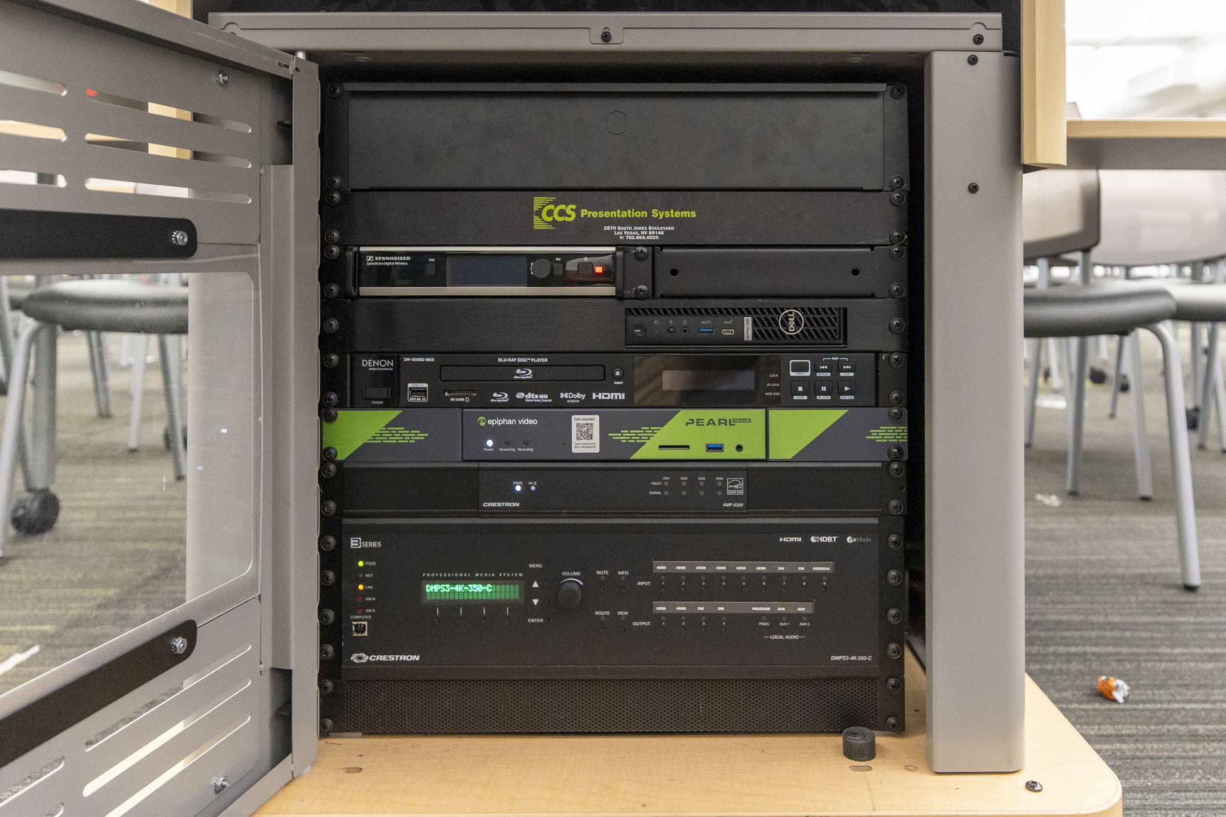 Equipment rack