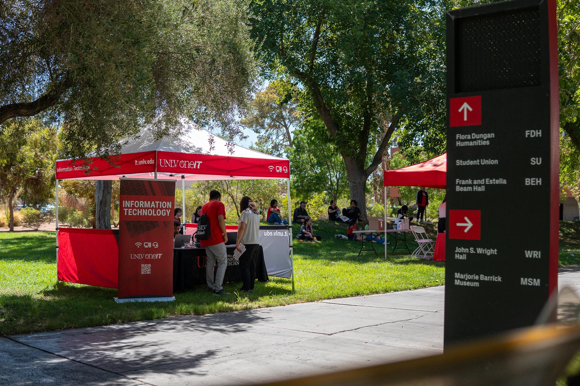 UNLV IT tent set up at Pioneer Lawn 